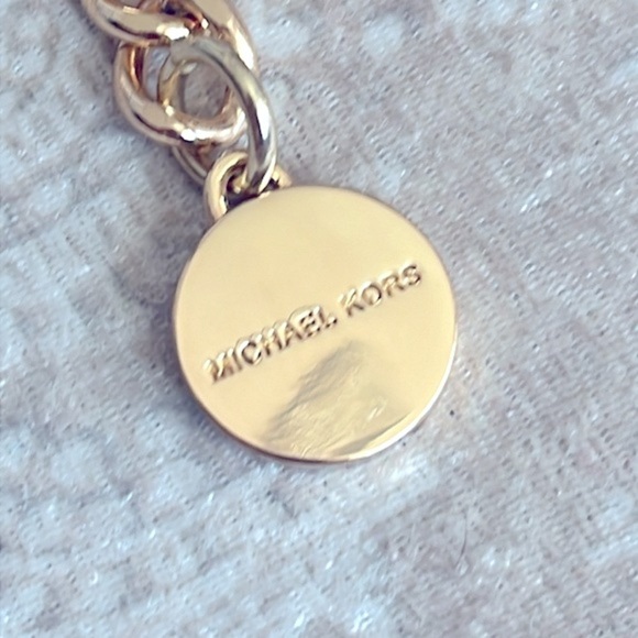 Brand New Michael Kors Gold Tone Metal Chain Belt Rhinestone Logo Buckle Cinched main image 7